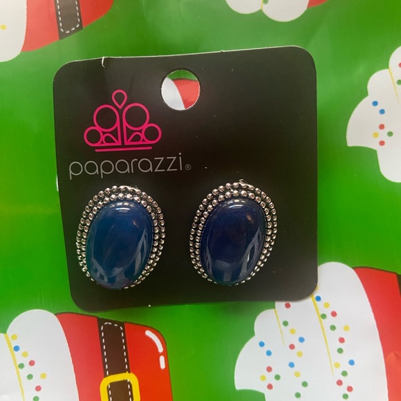 💎 2/$8 Shiny Sediment Earrings